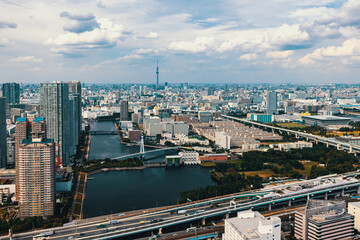 Obraz premium Aerial view of Odaiba Harbor in Minato City, Tokyo, Japan