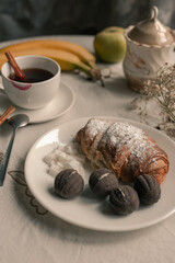 easy breakfast served on the table