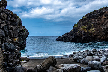 Fototapeta na wymiar Impressionen von der Küste bei Buenavista del Norte auf der Kanareninsel Teneriffa.