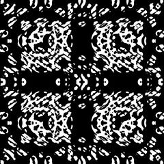 Modern geometric wavy pattern. Seamless fashion design tile in black and white. 