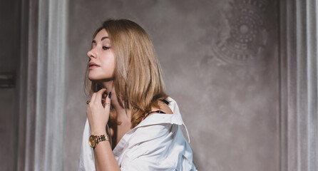Fototapeta premium Sensual woman portrait, transfer of expression of feelings and expression, seductive pose 