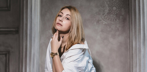 Fototapeta premium Sensual woman portrait, transfer of expression of feelings and expression, seductive pose 