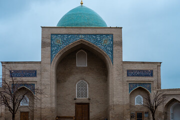 Fototapeta na wymiar Beautiful Uzbekistan Tashkent classic mosaic photo, view of Dome of Barak Khan Madrasah