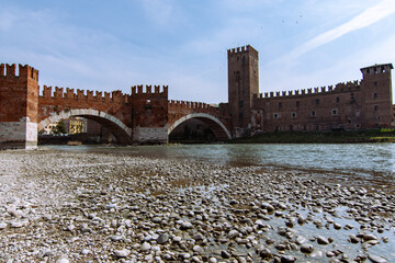 Panorama Veronese del fiume Adige dal Ponte di Castelvecchio