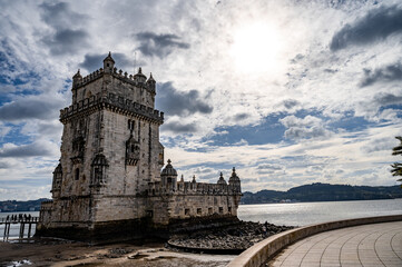 Obraz premium Tower of Belem on a cloudy day 