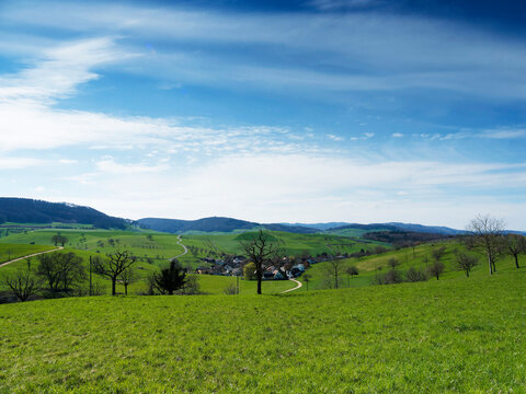 รูปภาพBasel-Landschaft – เลือกดูภาพถ่ายสต็อก เวกเตอร์ และวิดีโอ605 ...