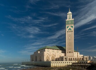 Fototapeta na wymiar View of the famous Mosque in Casablanca, Morocco
