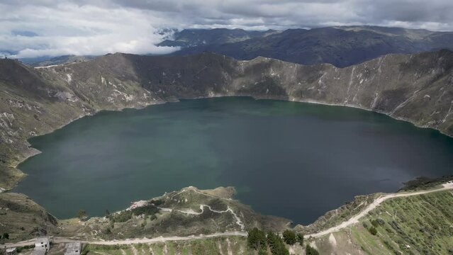 turquoise lagoon quilotoa in ecuador