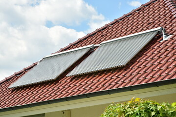 Solarthermische Anlage auf einem Ziegeldach