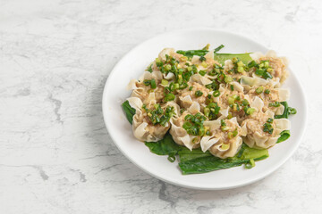 焼売のネギダレかけ