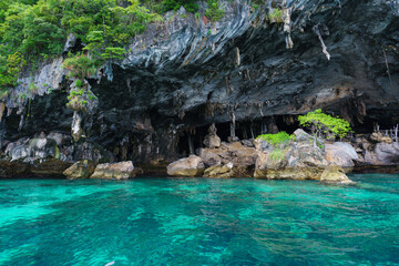 landscape Viking cave on Maya island on fantastic emerald lagoon sea at Koh Phi Phi Island Thailand, Pileh Lagoon - 590978142