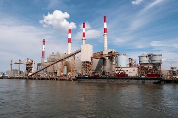 Daytime view of Ravenswood Generating Station on the East River in New York, USA