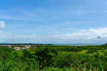 Fototapeta na wymiar 美原ロードパークから由布島を眺める