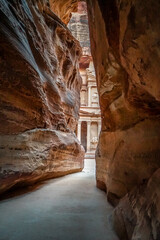 canyon road to petra monastery