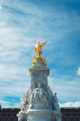 Fototapeta premium Victoria Memorial Angel Buckingham Palace 