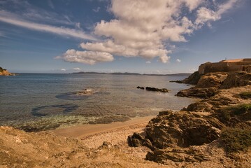 Küste auf der Presque'ile de Giens in Südfrankreich