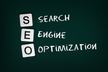 Fototapeta premium Search Engine Optimization, SEO Concept on a blackboard