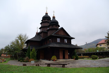 Fototapeta na wymiar Church of Holy Prophet Ilya in Yaremche, western Ukraine, Carpathians