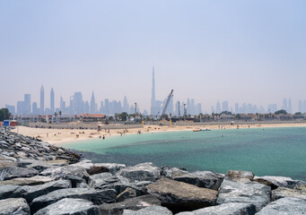 New apartments under construction in La Mer with business district of Dubai