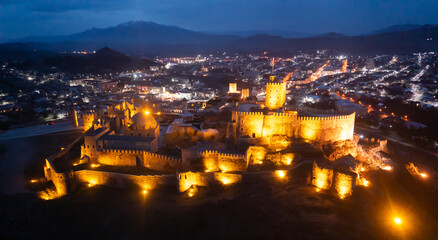 Obraz premium Aerial view of old ruin of Rabati castle and city center in Akhaltsikhe in the spring evening, Georgia