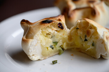 empanada de quesillo