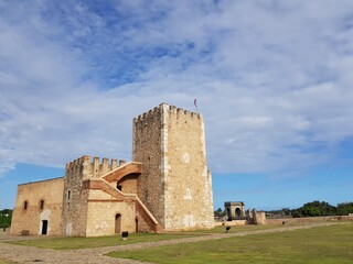 Fototapeta na wymiar Torre del homenaje, Santo Domingo