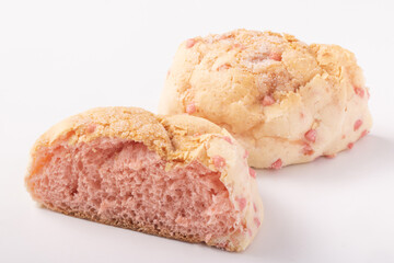 苺ミルクチョコチップ　メロンパン