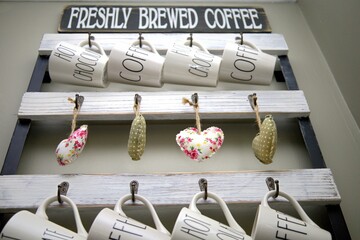 cups, mugs and hearts