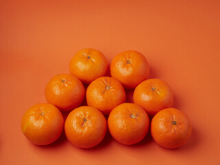 Mandarin oranges at a farmers market