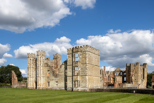 MIDHURST, WEST SUSSEX/UK - SEPTEMBER 1 : View of the Cowdray Castle ruins in Midhurst, West Sussex on September 1, 2020