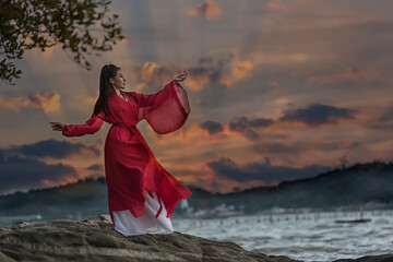 woman in red dress. traditional Chinese, Beautiful girl in red traditional Chinese dress Sit and...