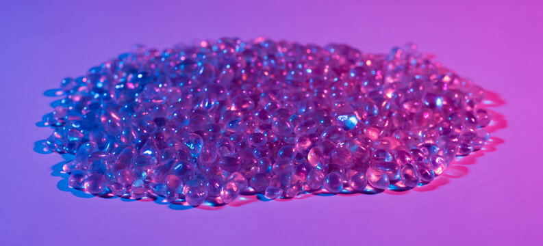 Heap of welo opal stones