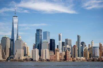 Fototapeta premium The Manhattan skyline, in New York City from the Hudson River