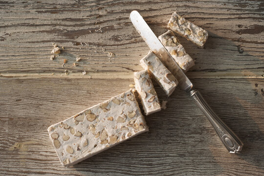 Torrone with Knife