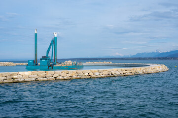 le nouveau port de Tannay, lac léman