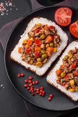 Delicious veggie sandwiches with canned tuna and mexican mix
