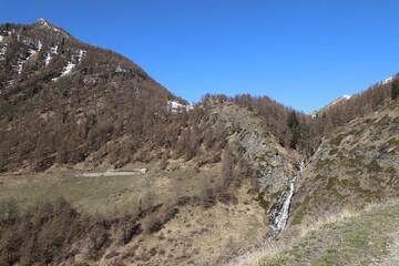 randonnée raquettes sous le mont Falère, Italie