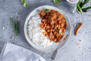 Healthy bowl with beef, rice and vegetables