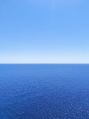 Obraz premium blue sky and sea