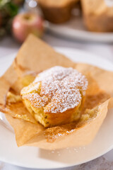 Apple sharlotka muffin