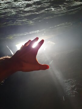 Hand