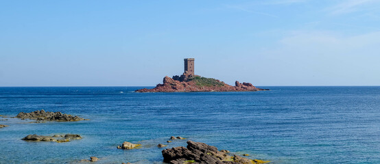 Naklejka premium Cap Dramont, Île d'Or, Plage du Débarquement - Cote d'Azur in Frankreich 