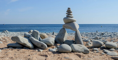 Steinm&auml;nnchen am Plage du D&eacute;barquement - Cote d'Azur in Frankreich