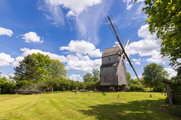 Historische Bockwindmühle in Oppenwehe, Stemwede, Mühlenkreis Minden-Lübbecke