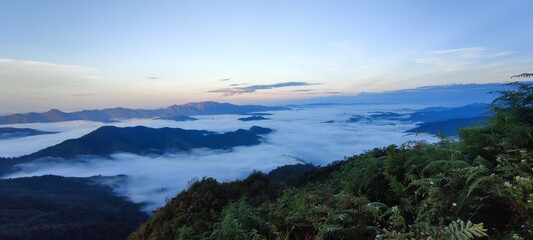 Obraz premium trekking routes in thailand , mountains in thailand , camping sites