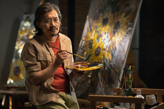 A veteran painter of studio painting