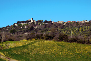 Fototapeta na wymiar Saturnia, Tuscany, Italy, town skyline