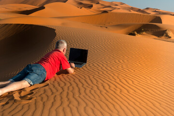 Remote work from moroccan desert