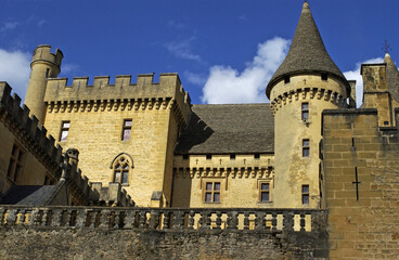 dordogne, the middle age castle of Puymartin