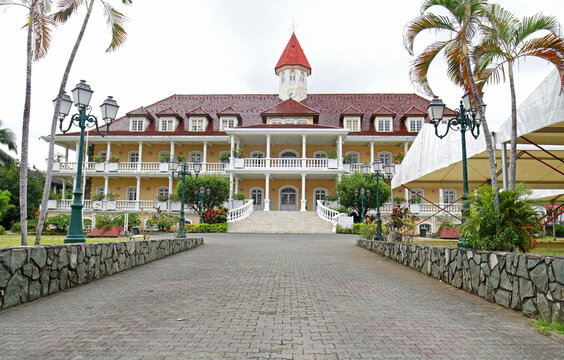 Papeete Town Hall (Mairie de Papeete), Tahiti. Papeete is a city in Windward Islands, French Polynesia